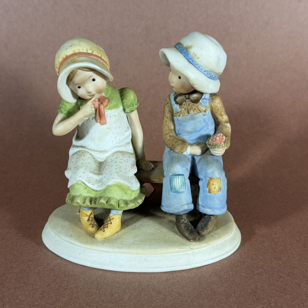 Vintage Holly Hobbie Boy Girl Proposal 1977 Figurine Designer's Collection Love